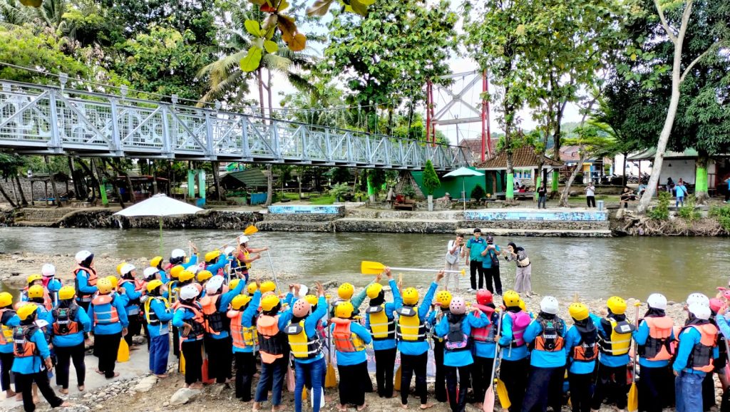 arung jeram pesona garda kabupaten semarang